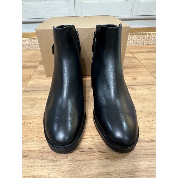 Cole Haan Hampshire Buckle Ankle Boots Black Leather Size 5/5.5 NIB Classic - Picture 4 of 14